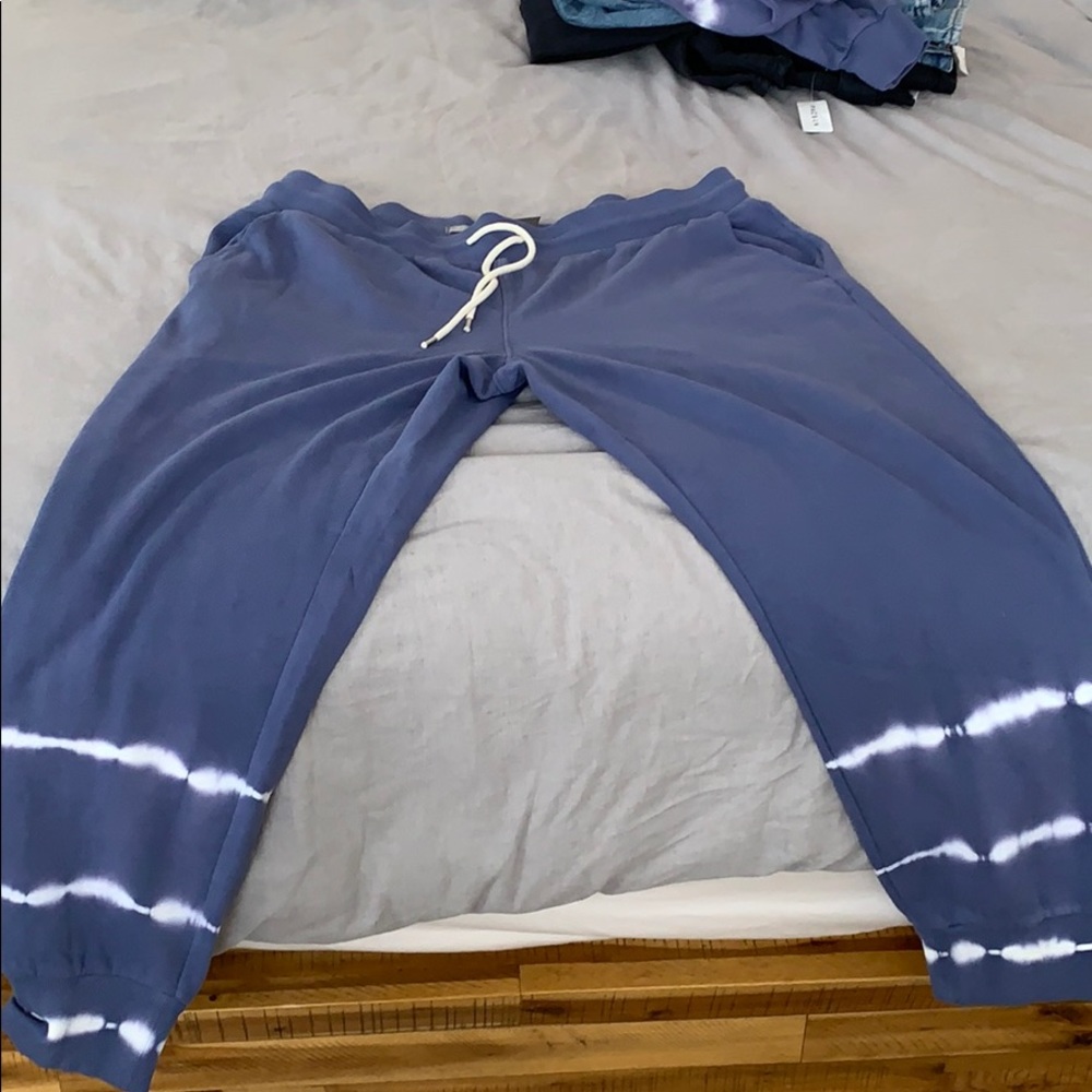 Super cute sweatpants from GAP